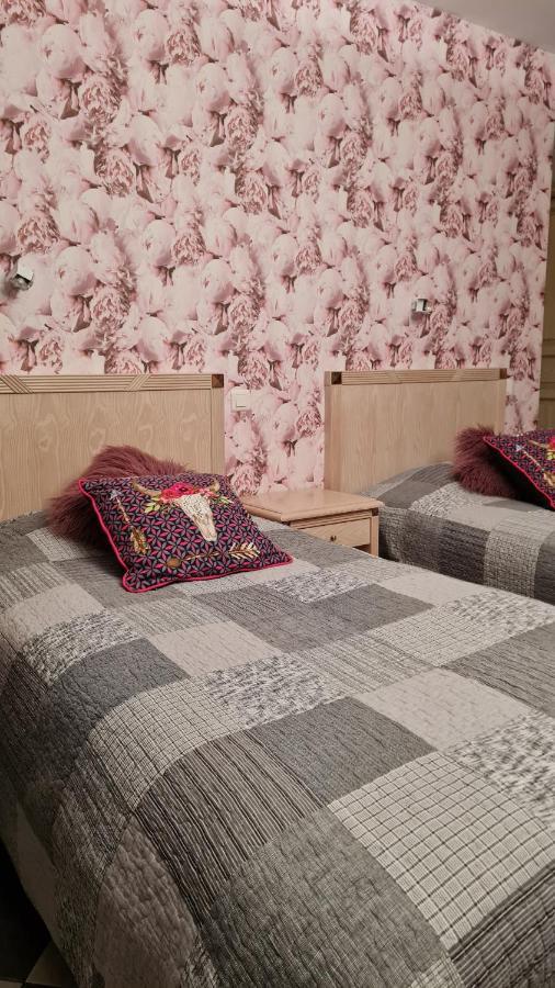 Lamagdelaine La Casa Color B&B 외부 사진