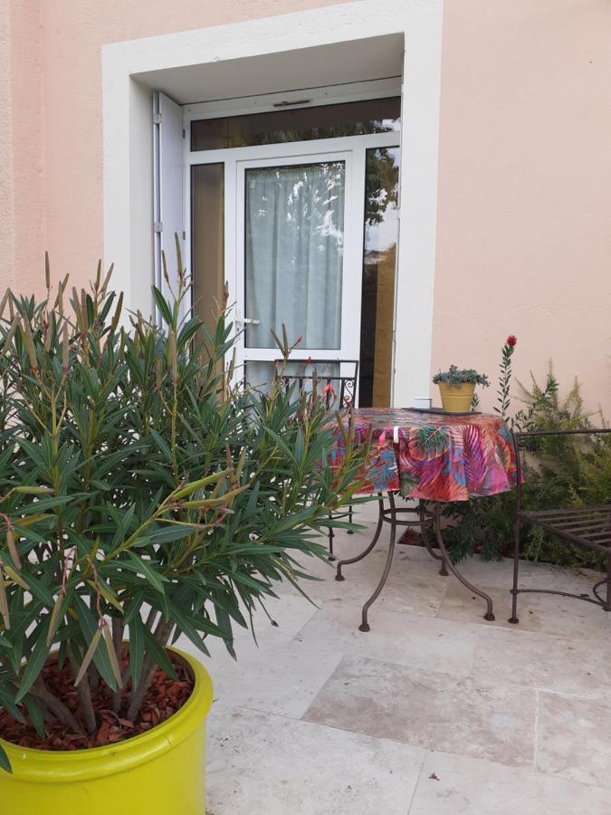 Lamagdelaine La Casa Color B&B 외부 사진
