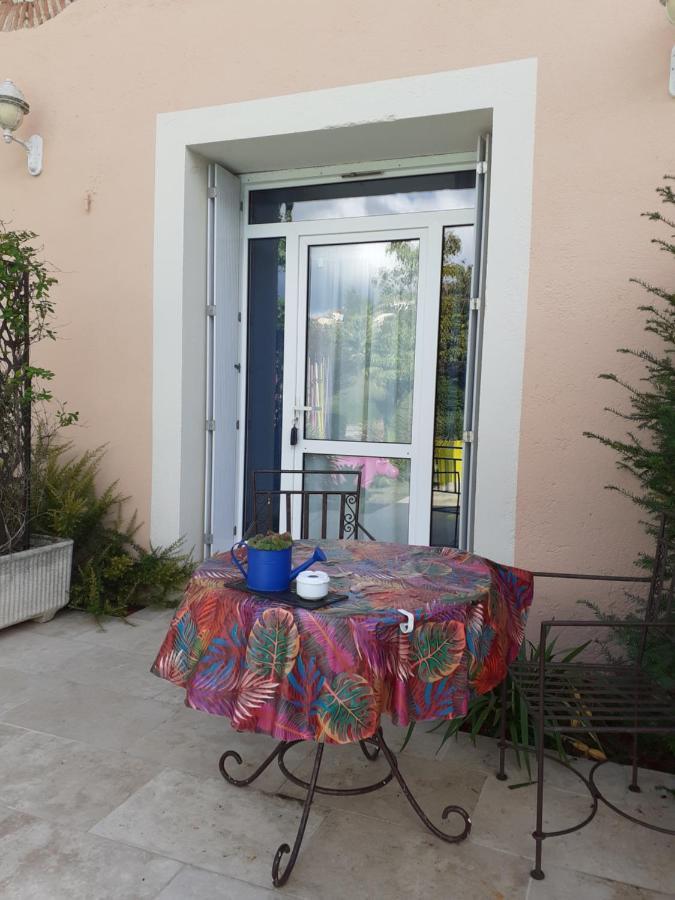 Lamagdelaine La Casa Color B&B 외부 사진